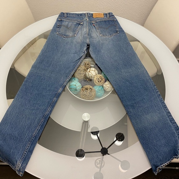 Vintage 501 Levi’s Jeans - Picture 2 of 4